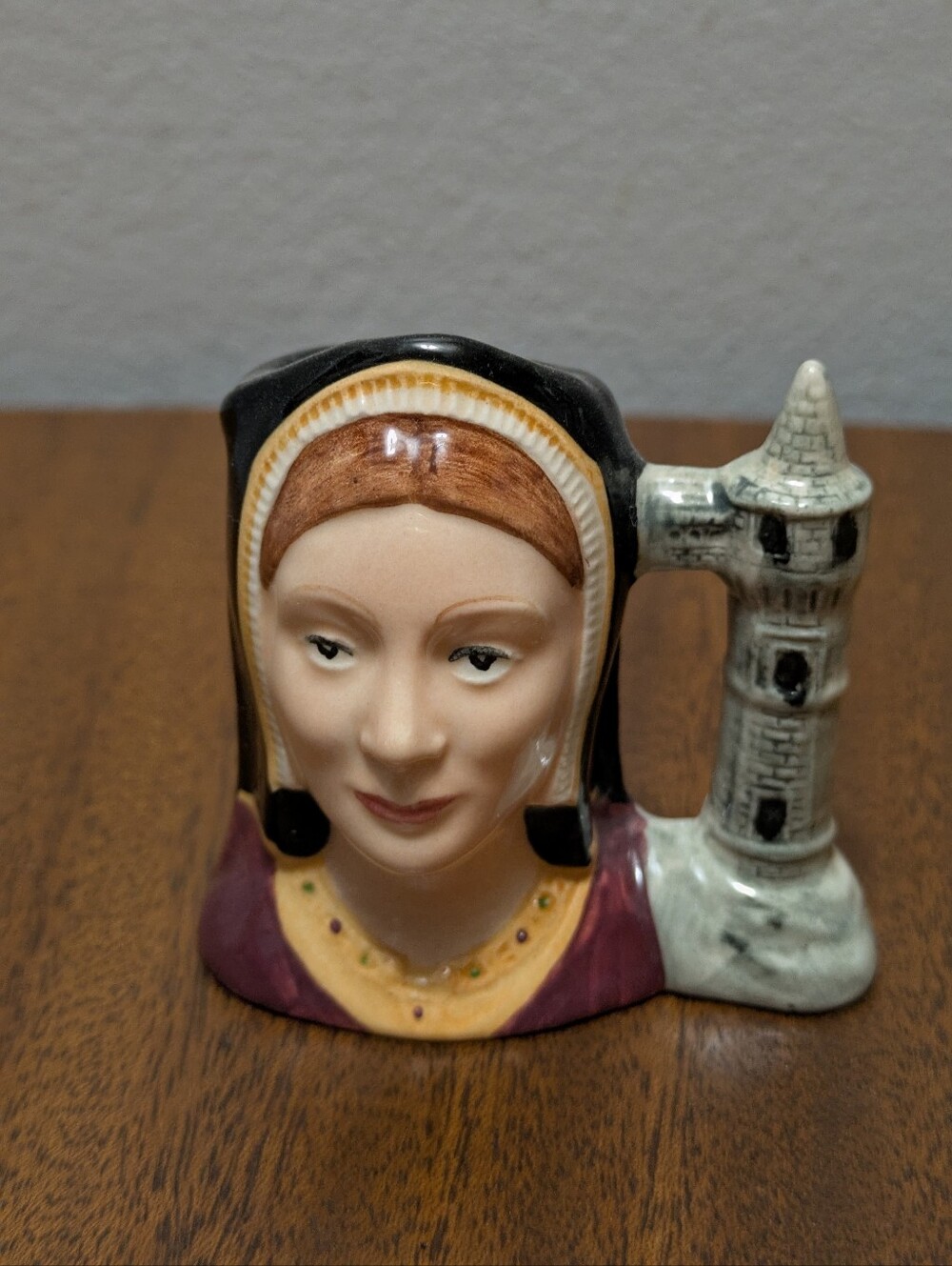 Vintage Catherine Of Aragon Toby Jug. 1975 Royal Doulton Collection.